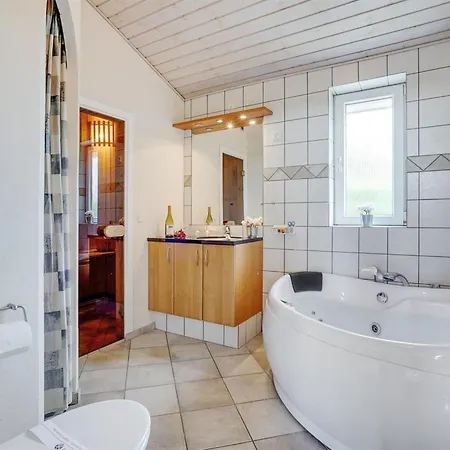 Casa de Férias Kajana - 400m From The Sea By Interhome *