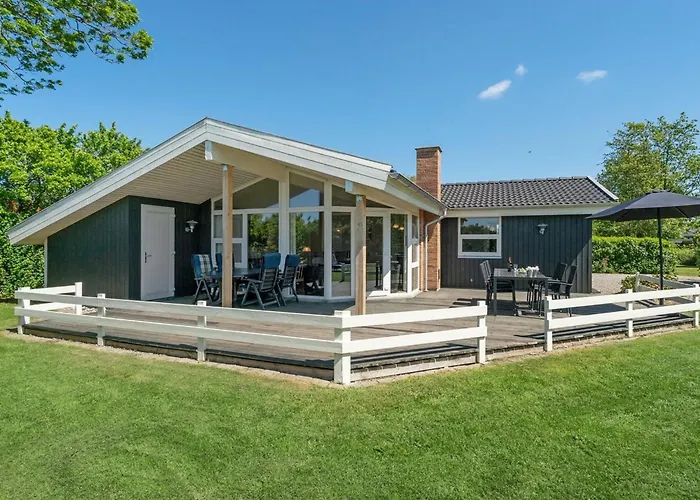 Kajana - 400m From The Sea By Interhome *