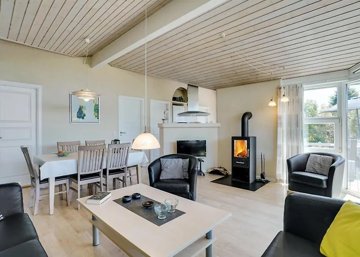 Kajana - 400m From The Sea By Interhome Middelfart