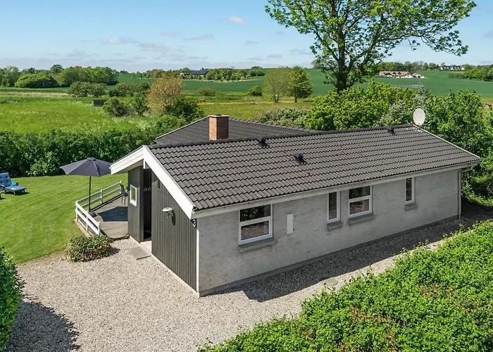 Holiday home Kajana - 400m From The Sea By Interhome