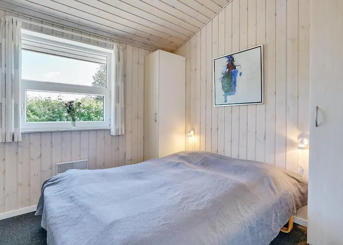 Kajana - 400m From The Sea By Interhome